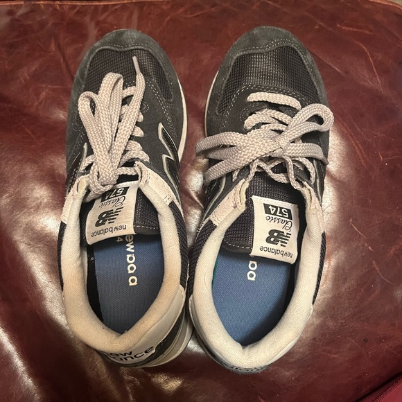 New Balance Women's 574 - Picture 2 of 5